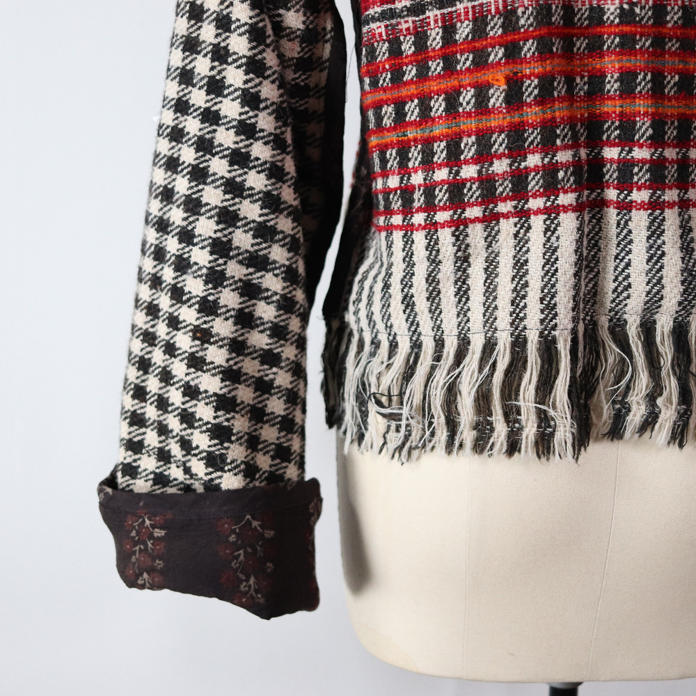 ❌SOLD❌vintage ethnic plaid woven wool jacket S/M - Picture 7 of 8